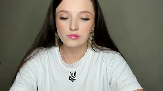 EvaaMillerr99 online show from October 16, 2025, 11:44 am