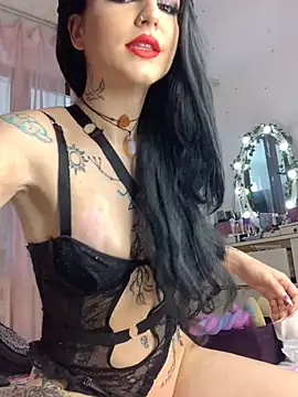 MoonAgnes online show from March 13, 2025, 8:59 am