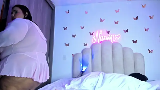 Snapshot of NaomiAsha chatting on October 16, 2025, 11:50 pm NaomiAsha online show from October 16, 2025, 11:50 pm