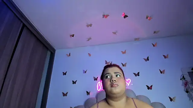 Snapshot of NaomiAsha chatting on October 25, 2025, 11:32 pm NaomiAsha online show from October 25, 2025, 11:32 pm