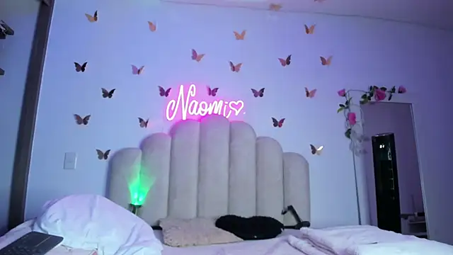 Snapshot of NaomiAsha chatting on November 7, 2025, 11:27 pm NaomiAsha online show from November 7, 2025, 11:27 pm