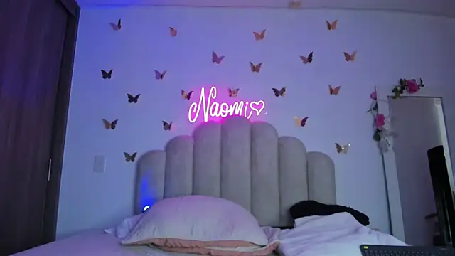 Snapshot of NaomiAsha chatting on November 15, 2025, 7:43 pm NaomiAsha online show from November 15, 2025, 7:43 pm