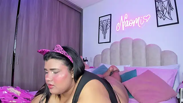 Snapshot of NaomiAsha chatting on April 3, 2026, 8:29 pm NaomiAsha online show from April 3, 2026, 8:29 pm