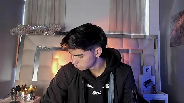 AndyPalmer  online show from February 19, 2025, 1:17 pm