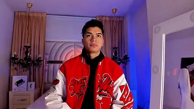 AndyPalmer  online show from March 11, 2025, 10:51 am