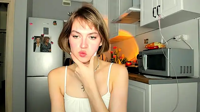 Niky  Jess online show from March 9, 2025, 9:24 am