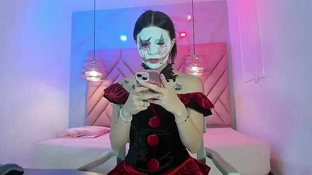 AngelaaCute  online show from October 31, 2025, 3:13 pm