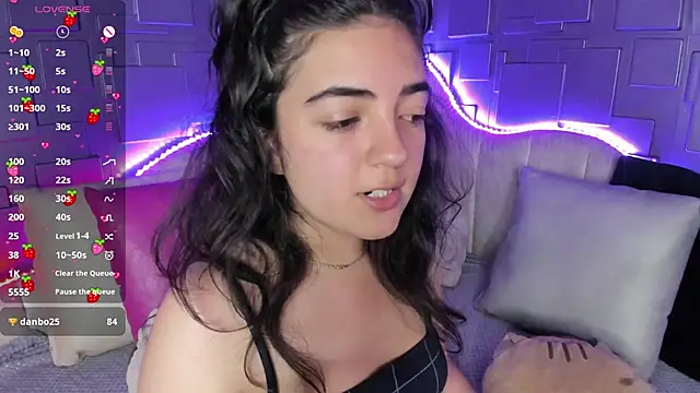 meraki fraise online show from December 14, 2024, 7:25 pm