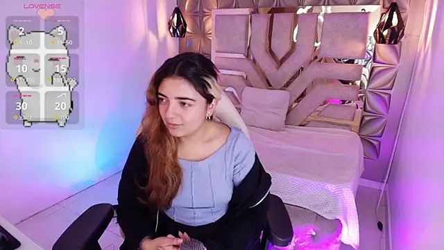 meraki fraise online show from September 17, 2025, 8:21 pm