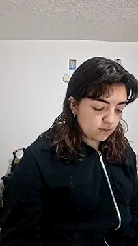 meraki fraise online show from April 7, 2026, 9:48 pm