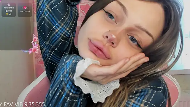 shy melony online show from March 15, 2026, 10:10 am