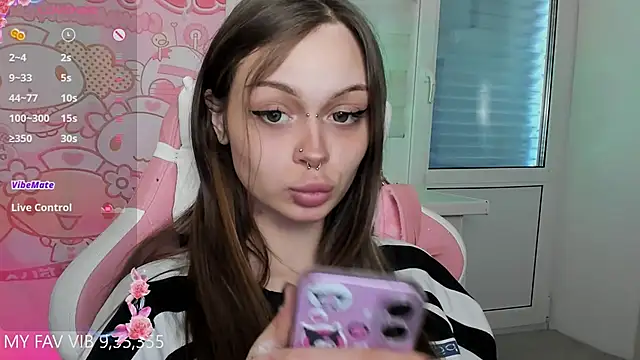 shy melony online show from March 30, 2026, 3:24 pm