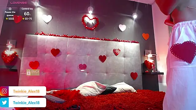 Twinkie-Alex18 online show from February 14, 2025, 10:14 pm