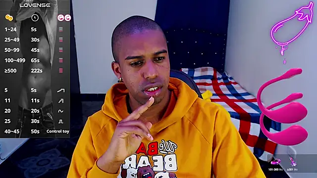 mrjhon26 online show from January 24, 2025, 10:21 am