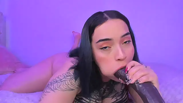 Snapshot of _Paulina_1 chatting on September 10, 2025, 12:10 am Paulina 1 online show from September 10, 2025, 12:10 am