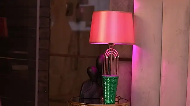 RaisaKali online show from March 2, 2026, 5:09 pm