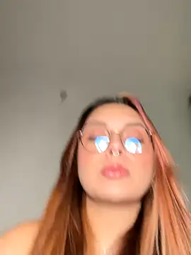 NatyOlson online show from September 14, 2025, 5:17 am