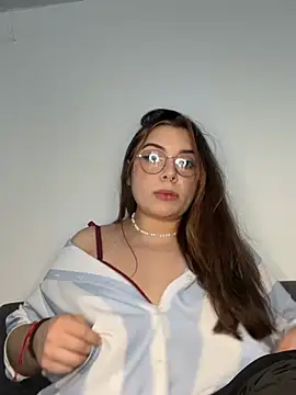 Snapshot of NatyOlson chatting on July 19, 2026, 7:28 pm NatyOlson online show from July 19, 2026, 7:28 pm