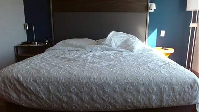 H1gh Fr3qu3ncy online show from January 24, 2025, 5:42 pm