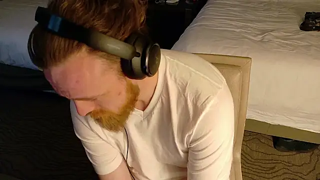 H1gh Fr3qu3ncy online show from March 23, 2025, 5:21 am