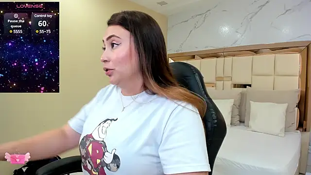 Snapshot of dulce_santamaria chatting on December 31, 2024, 3:23 am dulce santamaria online show from December 31, 2024, 3:23 am