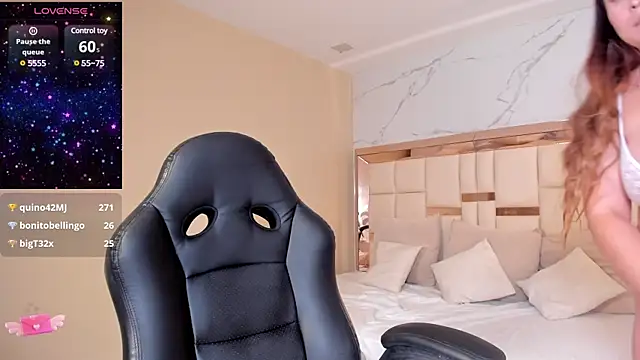 Snapshot of dulce_santamaria chatting on January 5, 2025, 11:12 pm dulce santamaria online show from January 5, 2025, 11:12 pm