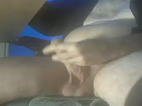 fanfancoquinFR online show from February 3, 2025, 8:13 pm