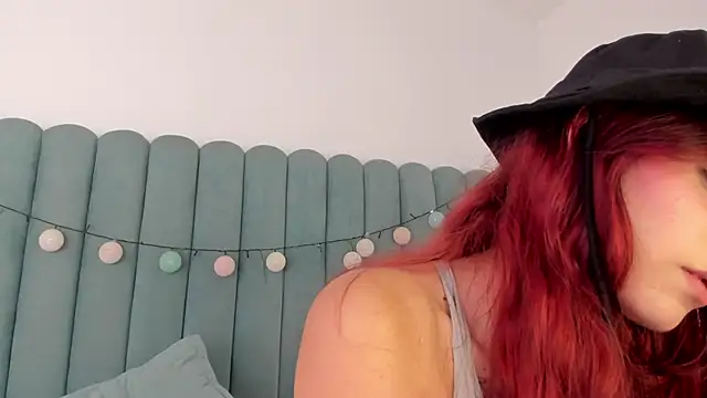 AnnyCherry  online show from March 12, 2025, 1:36 am