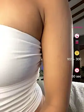   Alisson  online show from May 2, 2026, 10:59 pm