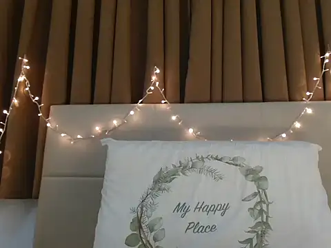 tigerrtiger online show from February 4, 2025, 9:10 pm