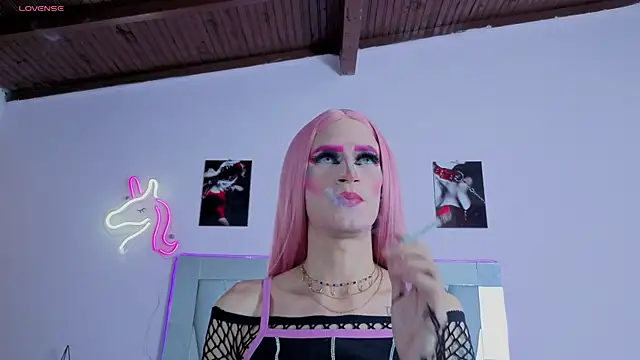 Snapshot of money_Ts_ chatting on September 25, 2025, 12:36 am money Ts online show from September 25, 2025, 12:36 am