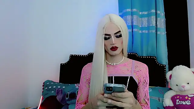 Snapshot of money_Ts_ chatting on November 20, 2025, 1:17 am money Ts online show from November 20, 2025, 1:17 am