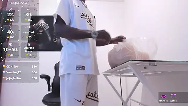 Thomas shelbys online show from December 13, 2024, 3:27 am