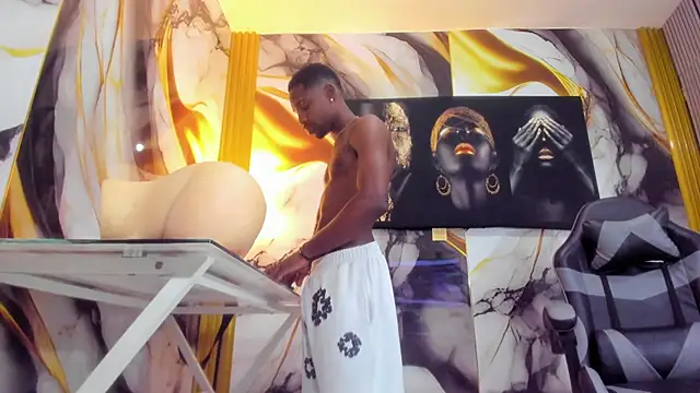 Thomas shelbys online show from October 5, 2025, 3:54 pm