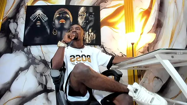 Thomas shelbys online show from November 15, 2025, 11:10 pm