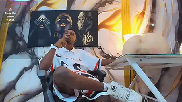 Thomas shelbys online show from March 5, 2026, 3:35 am