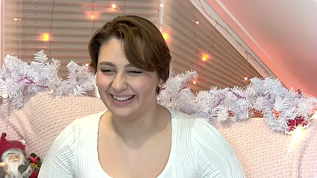 Snapshot of MaryMurray chatting on December 30, 2024, 7:32 pm MaryMurray online show from December 30, 2024, 7:32 pm