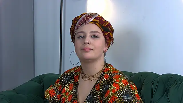 Snapshot of MaryMurray chatting on February 3, 2025, 4:35 am MaryMurray online show from February 3, 2025, 4:35 am