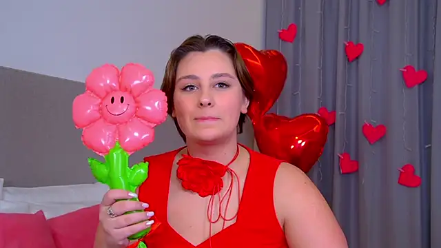 Snapshot of MaryMurray chatting on February 12, 2025, 9:33 pm MaryMurray online show from February 12, 2025, 9:33 pm