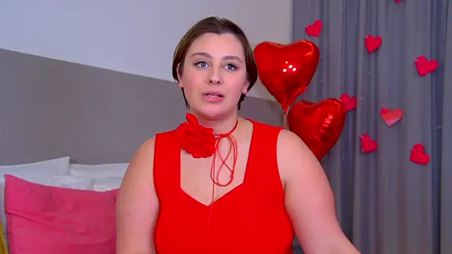 Snapshot of MaryMurray chatting on February 13, 2025, 12:35 am MaryMurray online show from February 13, 2025, 12:35 am