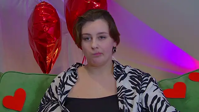 Snapshot of MaryMurray chatting on February 24, 2025, 9:31 pm MaryMurray online show from February 24, 2025, 9:31 pm