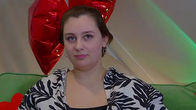 Snapshot of MaryMurray chatting on February 25, 2025, 3:52 am MaryMurray online show from February 25, 2025, 3:52 am