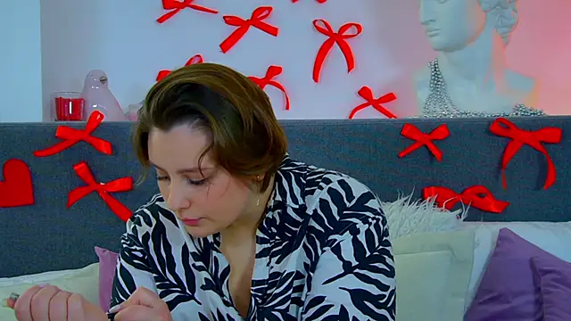 Snapshot of MaryMurray chatting on March 3, 2025, 9:37 pm MaryMurray online show from March 3, 2025, 9:37 pm