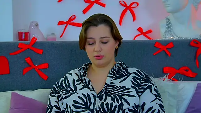 Snapshot of MaryMurray chatting on March 4, 2025, 12:39 am MaryMurray online show from March 4, 2025, 12:39 am