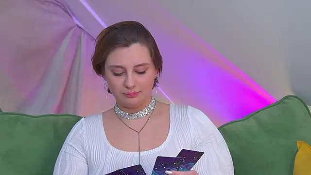 Snapshot of MaryMurray chatting on March 21, 2025, 2:28 am MaryMurray online show from March 21, 2025, 2:28 am