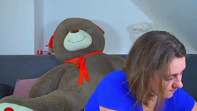 Snapshot of MaryMurray chatting on October 5, 2025, 6:28 pm MaryMurray online show from October 5, 2025, 6:28 pm