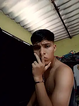 Brallitan225 online show from November 12, 2025, 5:46 pm