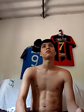 Brallitan225 online show from November 19, 2025, 6:19 pm