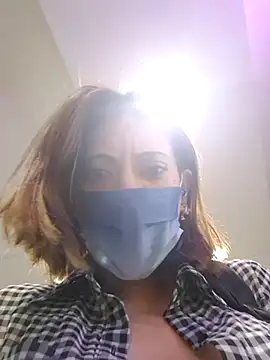 Lunababymylove online show from December 8, 2024, 12:18 am