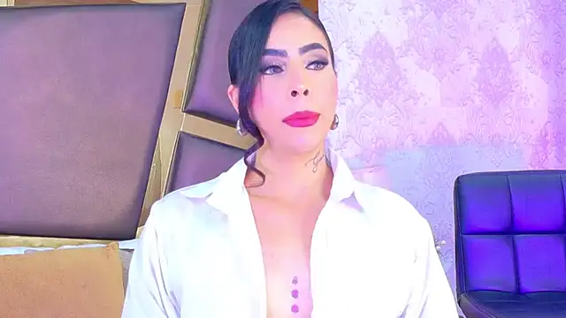 GiahDaniels online show from April 8, 2026, 1:16 am